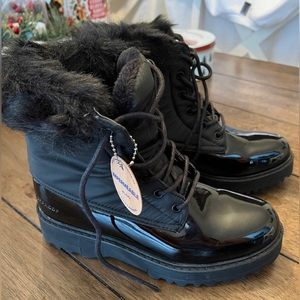 ALDO women’s waterproof Boots size 6 NWT